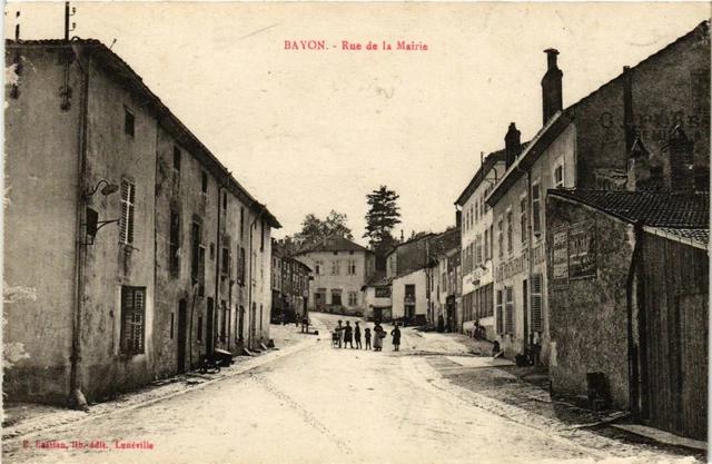 CPA BAYON Rue de la Mairie (864842)