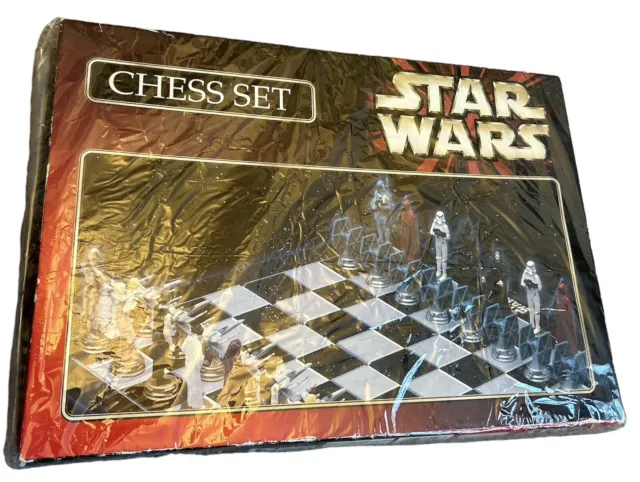 1999 Star Wars Character Games Collector's 3D Vintage Boxed Chess Set #70146