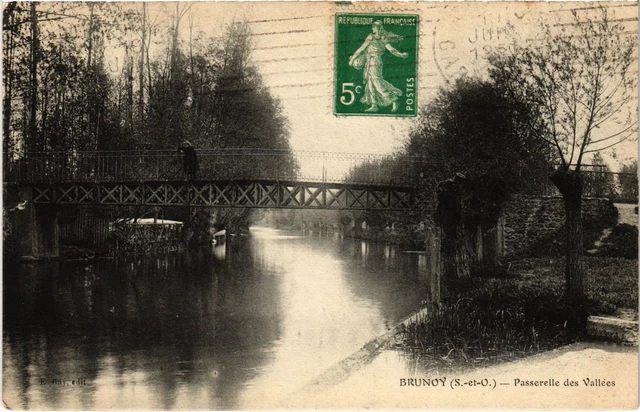 CPA Brunoy Passerelle des Vallees FRANCE (1372037)