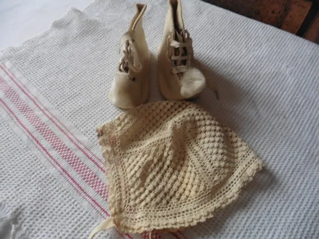 Lot Ancien "Bonnet Coiffe Au Crochet +Chaussure Bebe"Bapteme 1930