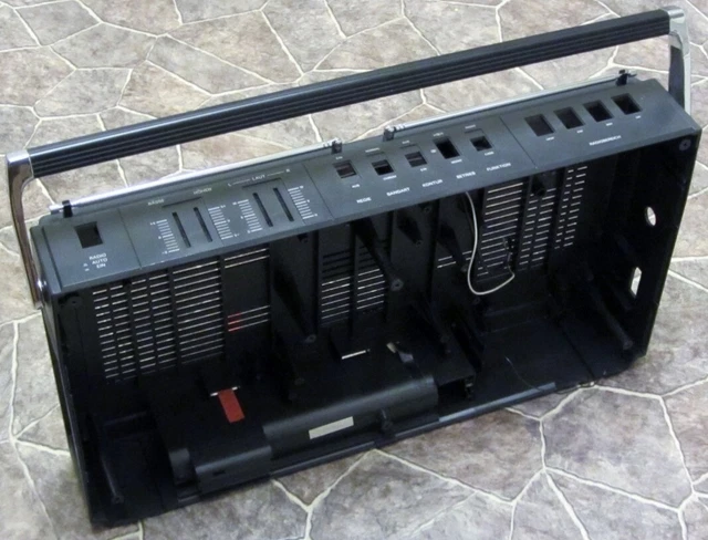 Universum Super Sound 16000 Ctr 2605