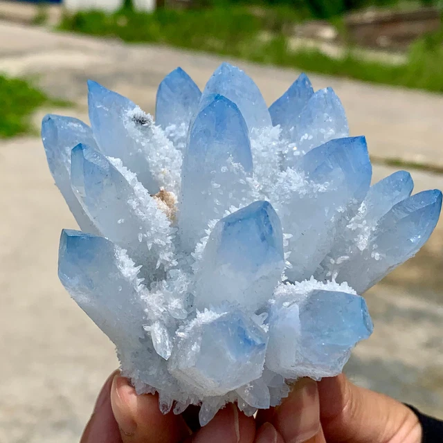 425G New Find sky blue Phantom Quartz Crystal Cluster Mineral Specimen Healing