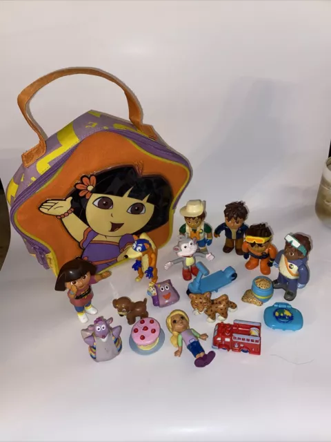 Dora the Explorer Mixed Lot of 17 Figures & Accessories W/Zippered Case