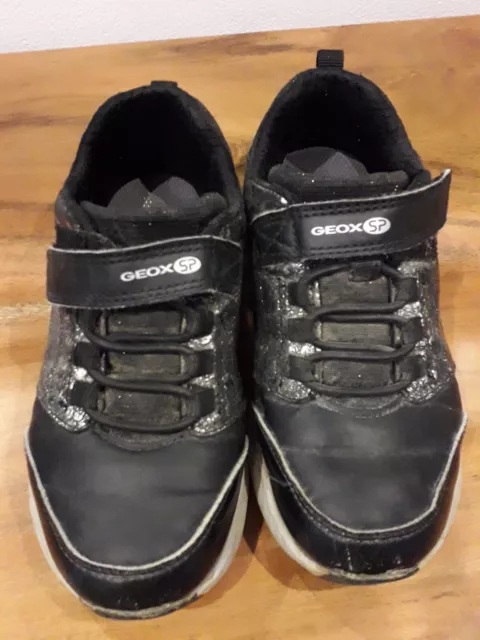 Guter zustand Geox Halbschuhe Turnschuhe Schwarz 29