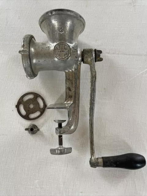 Meat Grinder Cast Iron #4 The Griswold Food Chopper ☆ Erie PA☆ Vintage