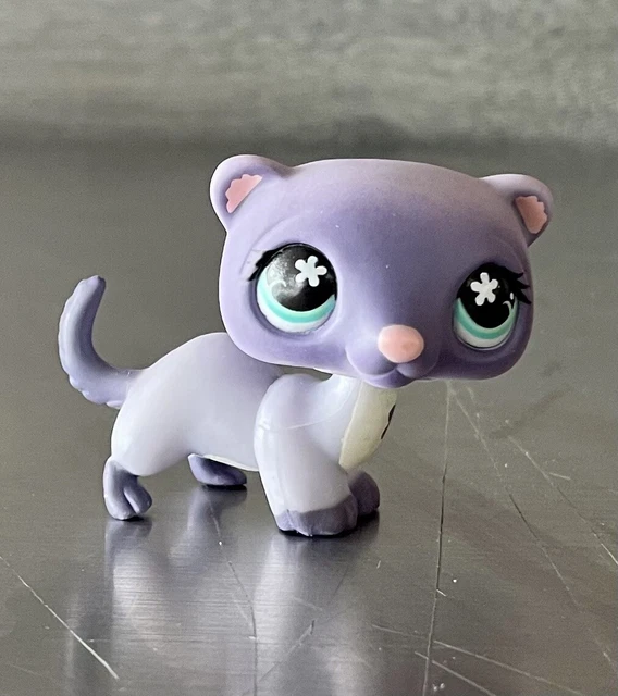 Littlest Pet Shop LPS # 482 Purple Ferret wHITE Flower Eyes Magnet Authentic