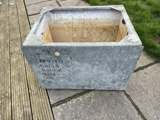 Retro Vintage Galvanised Water Tank, Garden Planter / Trough