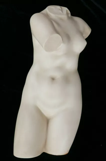 ancien moulage du musée du Louvre " torse d'Aphrodite" résine 8 kg H 45 cm