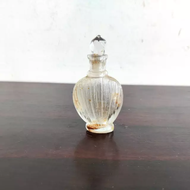 Vintage Clear Glass  Perfume Bottle Old Decorative Collectible G899
