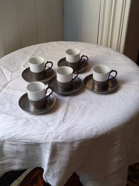tasses à café en porcelaine de limoges /étain