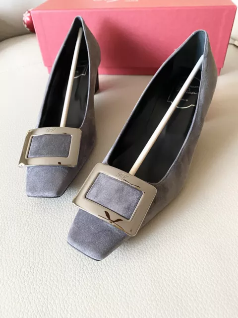 Roger Vivier Decollete Belle Vivier 45mm Suede Pump Size 38.5 Color Grey