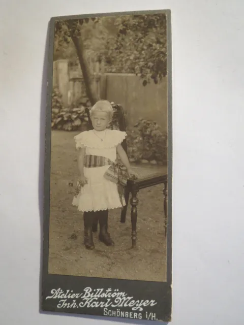 Schönberg i. H. - stehendes Kind - Mädchen im Kleid - Portrait / CDV