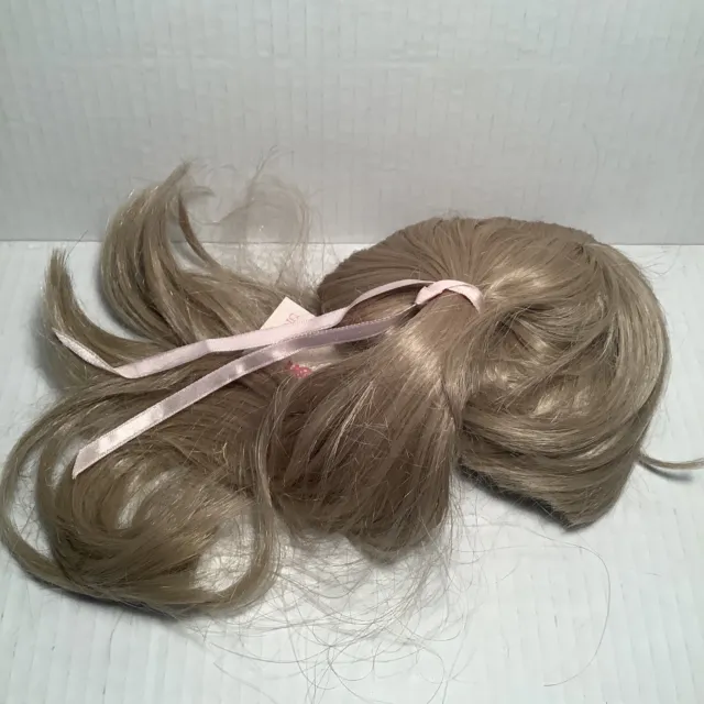 Universal Doll Wigs Style  Size 13 14 Vintage  Blond Pig Tales