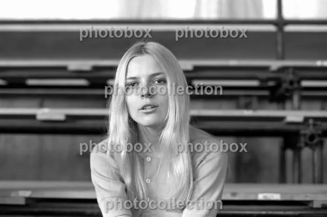 * France Gall - Exclusive RARE PHOTO  N 1392 *