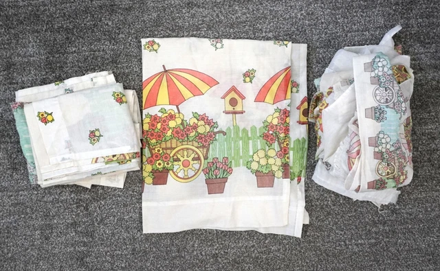 Vtg 50s 60s Flower Umbrella Birdhouse Floral Fabric Cafe Curtains Scrap Material