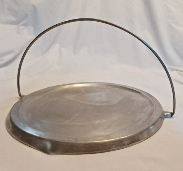Miracle Maid Cookware G2 Griddle Two Sided Advanced Aluminum Vintage 13 1 / 2" Miracle Maid Cookware G2 Griddle Two Sided Advanced Aluminum Vintage 13 1 / 2"