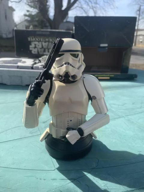 STAR WARS Gentle Giant STORMTROOPER Deluxe Collectible Bust #04495/10,000 2004