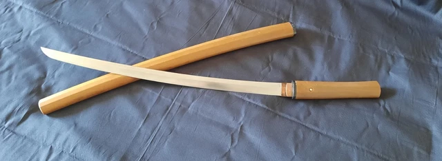 LONG WAKIZASHI in Shirasaya EDO period- MEI- Hizen [no} kuni Tadayoshi 肥前国忠吉
