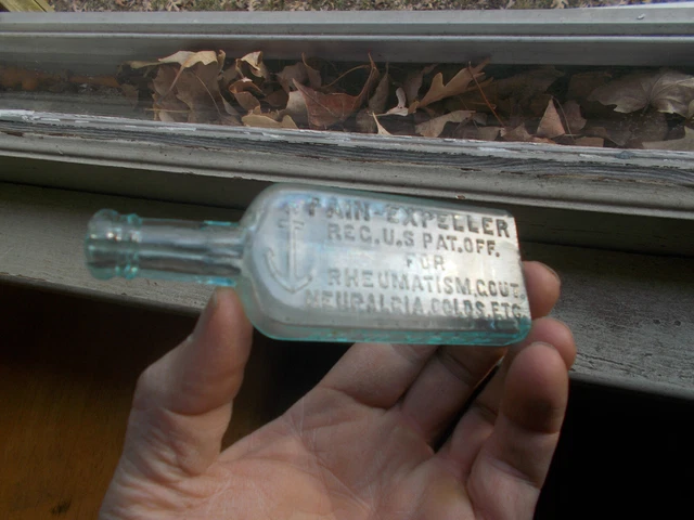 Anchor Pain Expeller For Rheumatism Gout Richter New York Hand Blown Small Size Anchor Pain Expeller For Rheumatism Gout Richter New York Hand Blown Small Size