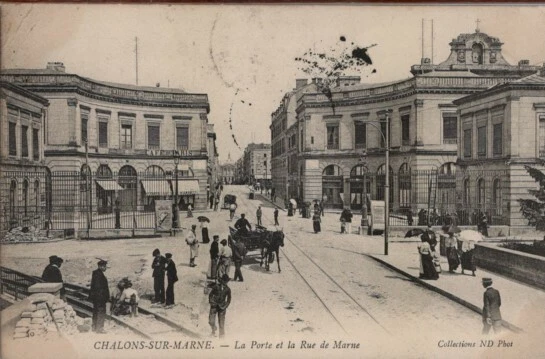 51 - CHÂLONS-sur-MARNE - La Porte et la Rue de Marne