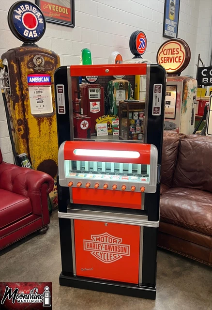 1950’S HARLEY DAVIDSON MOTORCYCLES Themed National Cigarette Vending