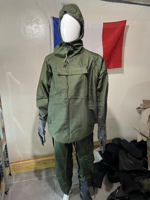 TENUE NBC MILITAIRE Complète EUR 35,00 - FR
