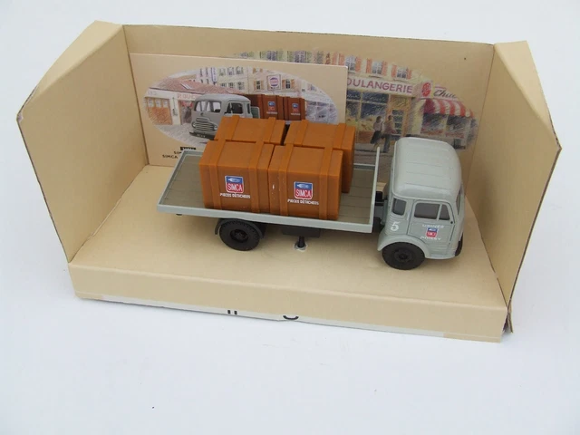 Corgi Heritage France Simca Cargo lorry with crates - MIB ref 72901