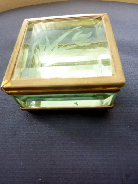 ancienne boîte à bijoux verre biseauté et laiton - carré de 65 mm
