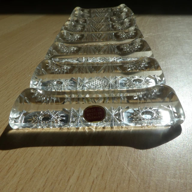 Coffret de 12 porte couteaux réglettes en cristal E. Bourdon