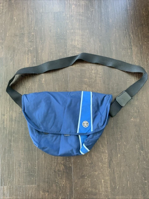 CRUMPLERクランプラーTHE WESTERN LAWNメッセンジャーバッグ CRUMPLER THE WESTERN Lawn Messenger Bag Red/Blue Unisex With