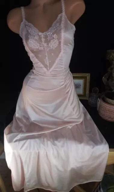 Vtg silky shiny Silky Pink long gown Nightgown frosted shiny nightgown Wide lace