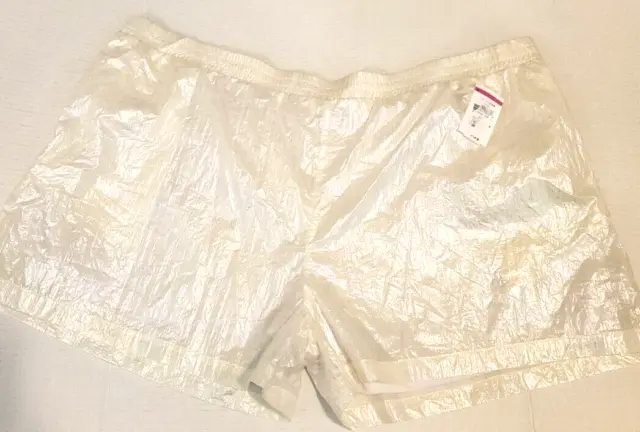 BP Ivory Multi Iridescent Shorts size 4XL