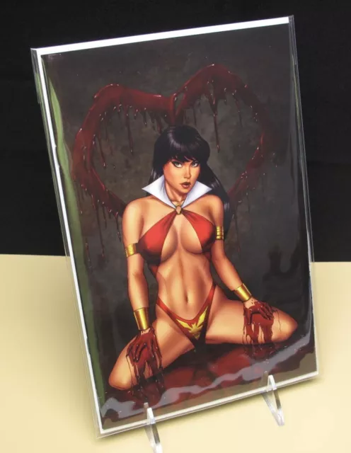 VAMPIRELLA #1 VALENTINE'S DAY SPECIAL VIRGIN VARIANT LTD 400 Ryan Kincaid VF+/NM