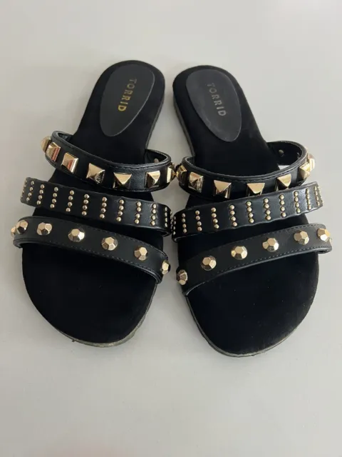 NEW Torrid Studded Strappy Sandal Black Gold Faux Leather Women’s  9 Wide