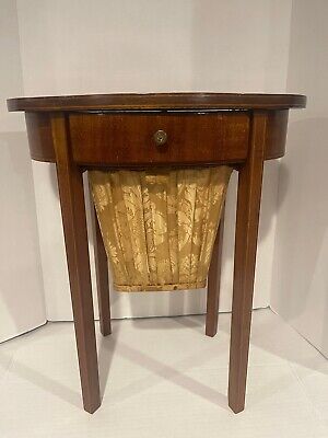 Early 19th Century Wooden Sewing/Work Table W Drawer And Silk Basket