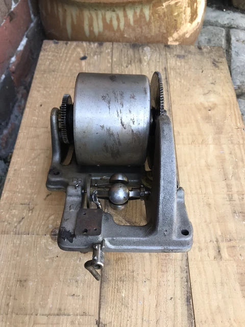 HMV No 32 Double Spring   Wind up  Gramophone Motor