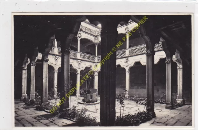 CPSM RPPC ESPAÑA SALAMANCA Patio de la casa de Las Conchas Edit ARRIBAS 26