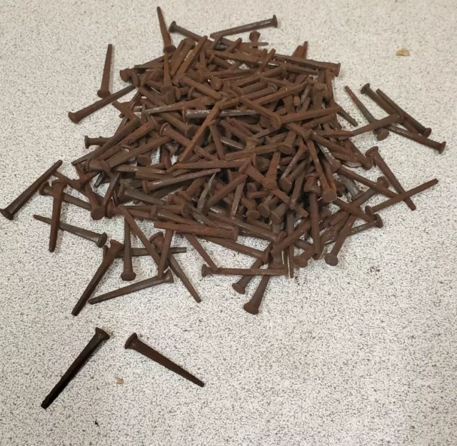 200 Vintage Rustic Square Cut Nails,1 1/4", Upcyle decor craft,New Old Stock