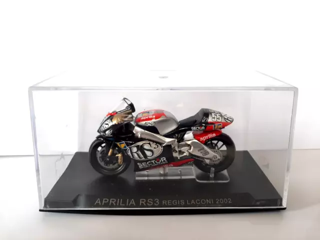 Moto Aprilia RS3 Regis Laconi 2002 Échelle 1  24
