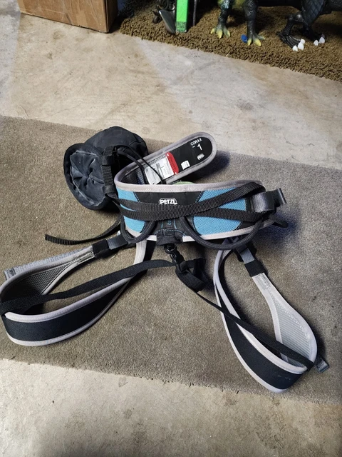 Petzl Climbing Corax Harness - Size 1 S-M Adult - Prana Chalk Bag