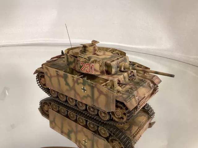 Tamiya 1/35 Panzer III Ausf.M Gebaut mit Schürzen und Dreifarbtarnung, TOP