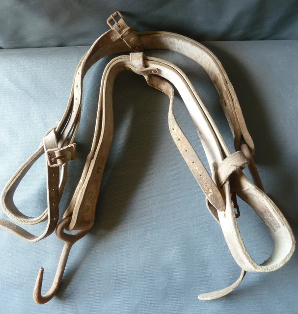Très Anciennes Sangles D'orteils En Cuir Vanni/Martano Pour Vélo De Course Années 30 – Italie – Paire Manquante