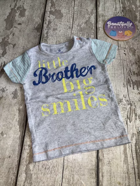 Baby Jungen süßes kleines Bruder T-Shirt von Next Age 3-6 Monate