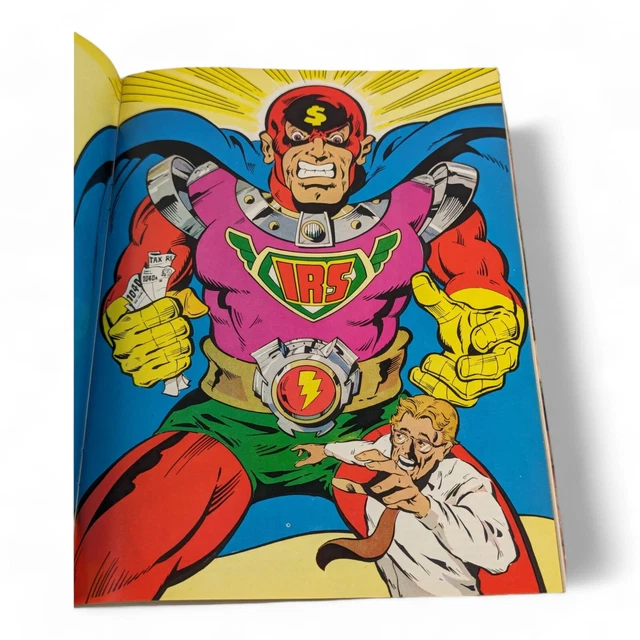 VINTAGE PLAYBOY MAGAZINE - April 1976 - Kristine DeBelle With