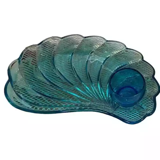 Hazel Atlas Glass Capri Blue Colonial Swirl Seashell Snack Plate & Cup Set of 2