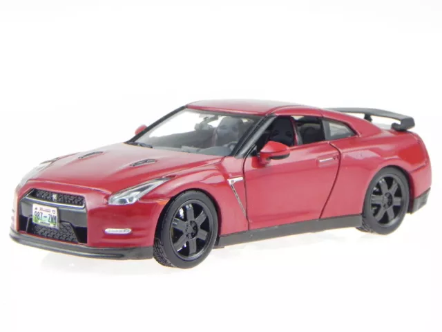 Nissan GT-R Black Edition 2015 rouge véhicule miniature PRD517 PremiumX 1:43