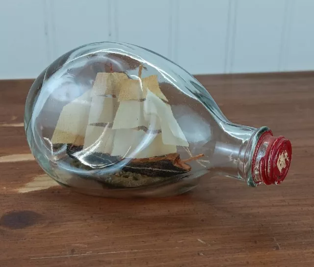 Vintage Pinched Haig Dimple Model Scotch Whisky Galeon Ship in A Bottle Vintage Pinched Haig Dimple Model Scotch Whisky Galeon Ship in A Bottle