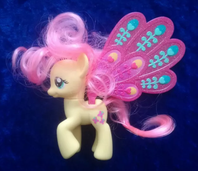 MON PETIT PONEY HASBRO G4 My Little Pony Fluttershy III Glimmer Wings *