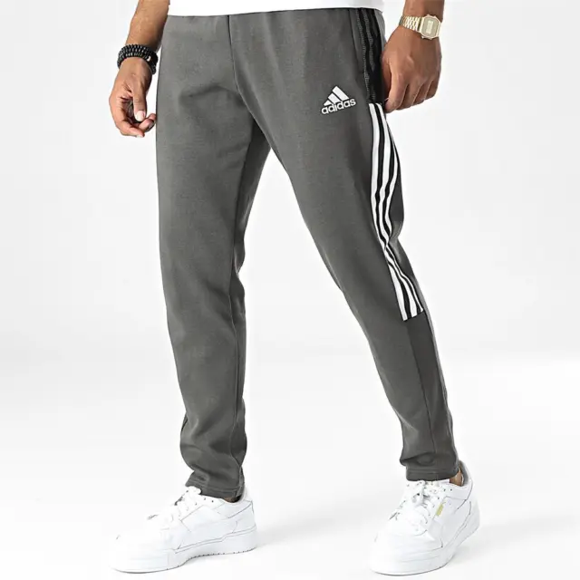 adidas Herren Sweathose Fleece Hose Jogginghose Trainingshose Sporthose