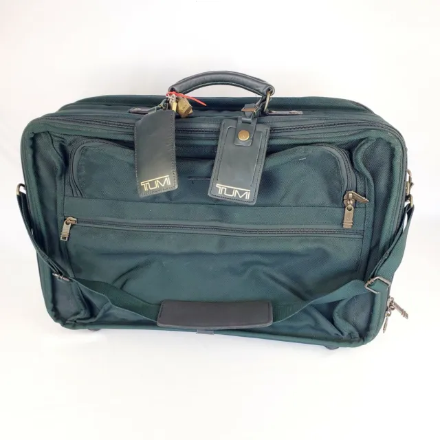 TUMI Green Nylon Garment Bag Carry-On Shoulder Strap Lock And Key